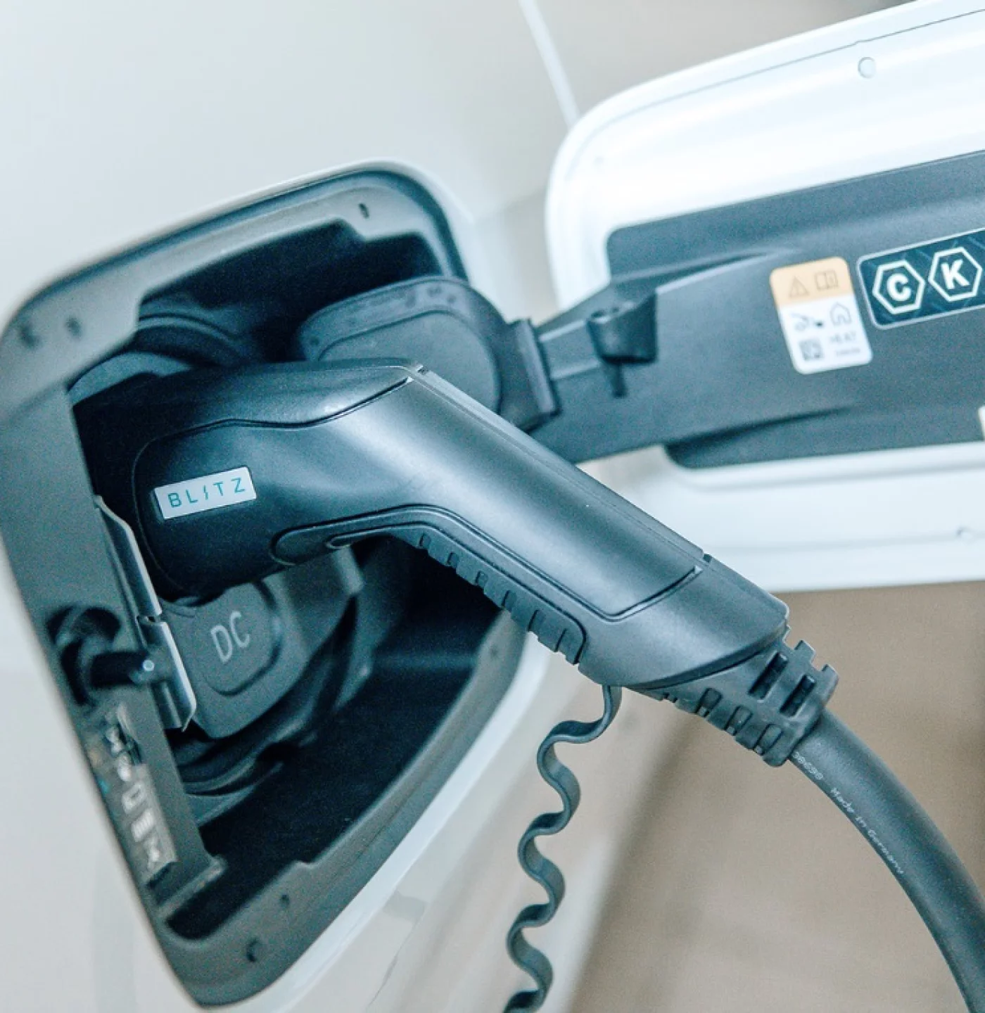 Slim, snel en veilig laden met de Blitz Wall