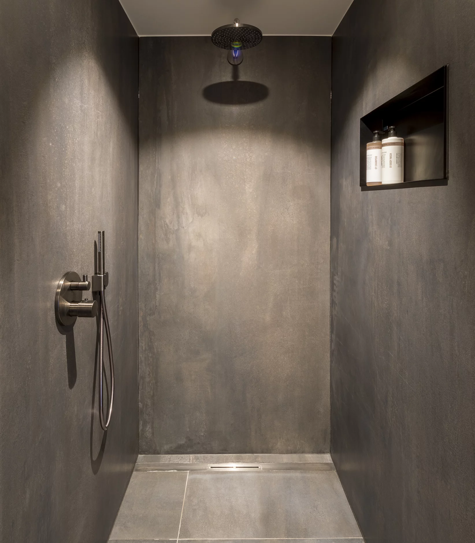 PROPERE WERF, TEVREDEN KLANTEN