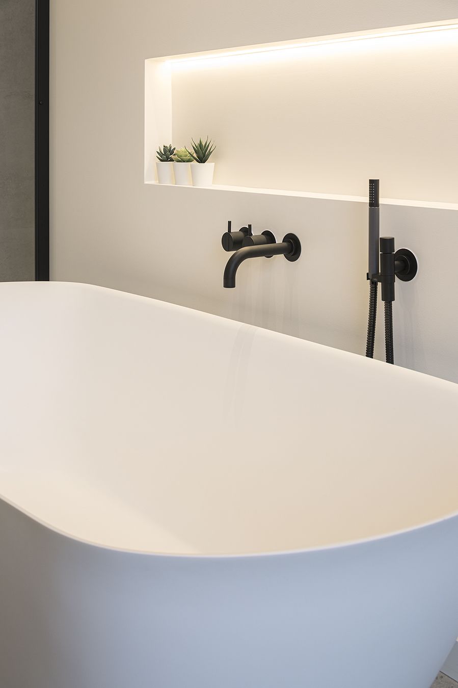 Vola badkraan met vrijstaand ligbad